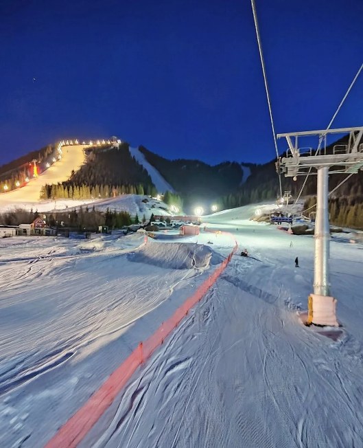 絲綢之路滑雪場